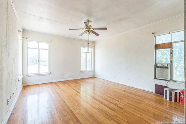 2362 W Gramercy Pl., San Antonio, TX 78201