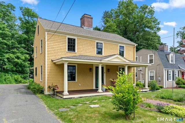 12 Cobbs Road, West Hartford, CT 06107