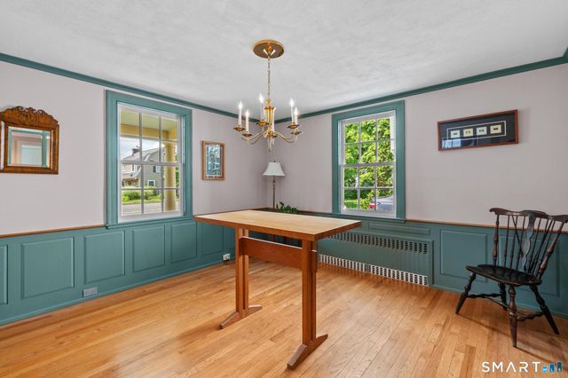 12 Cobbs Road, West Hartford, CT 06107