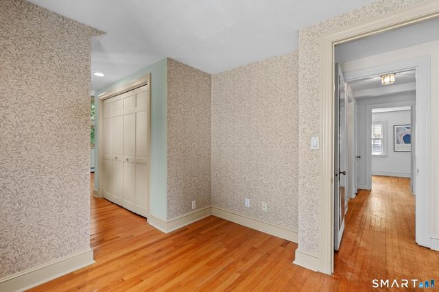 12 Cobbs Road, West Hartford, CT 06107