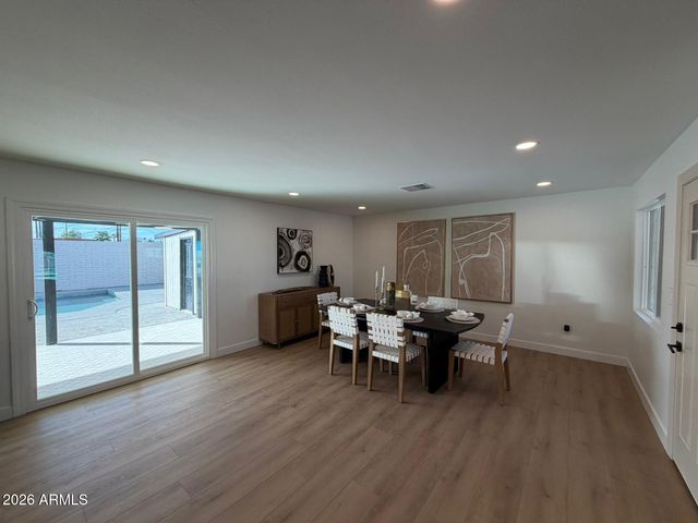 2422 N 74TH Street, Scottsdale, AZ 85257