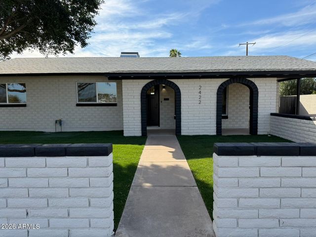 2422 N 74TH Street, Scottsdale, AZ 85257