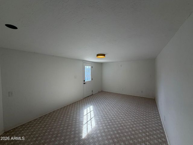 2422 N 74TH Street, Scottsdale, AZ 85257