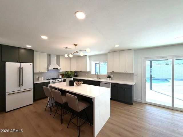 2422 N 74TH Street, Scottsdale, AZ 85257