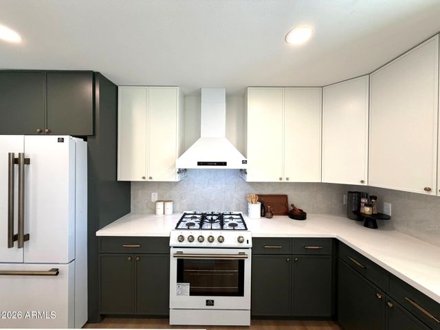 2422 N 74TH Street, Scottsdale, AZ 85257