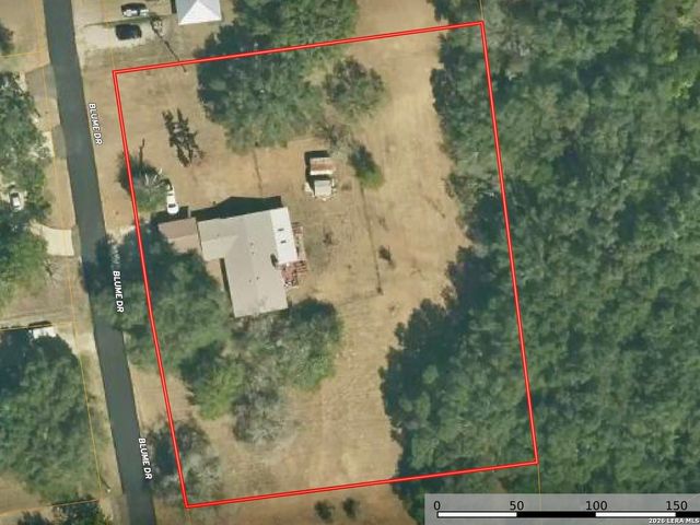 19280 Blume, Lytle, TX 78052