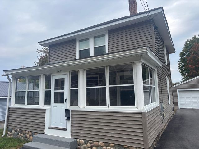 7 Ferry Street, Allenstown, NH 03275