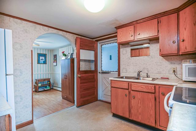 7 Ferry Street, Allenstown, NH 03275