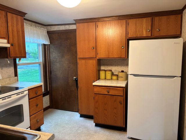 7 Ferry Street, Allenstown, NH 03275