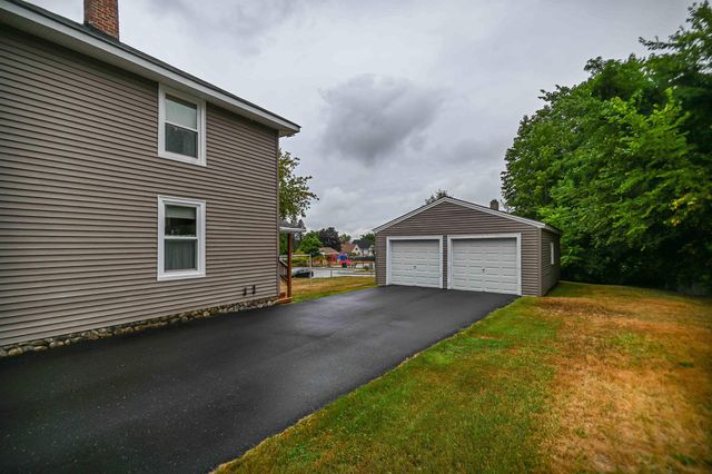 7 Ferry Street, Allenstown, NH 03275