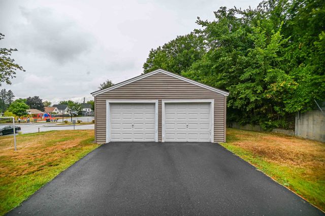 7 Ferry Street, Allenstown, NH 03275