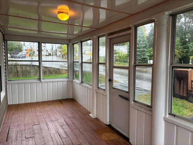 7 Ferry Street, Allenstown, NH 03275