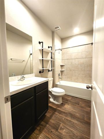 14719 Black Brush Manor, Magnolia, TX 77354