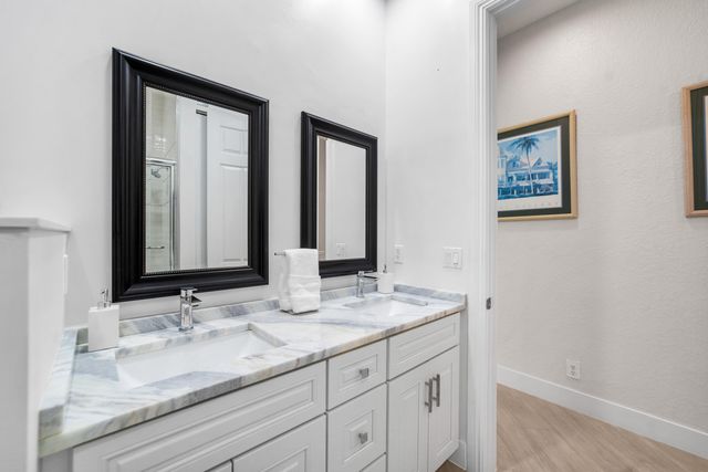 6802 NW 108th Avenue, Parkland, FL 33076