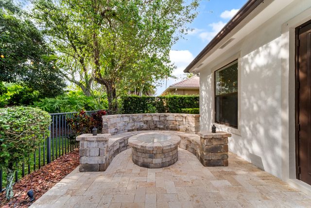6802 NW 108th Avenue, Parkland, FL 33076