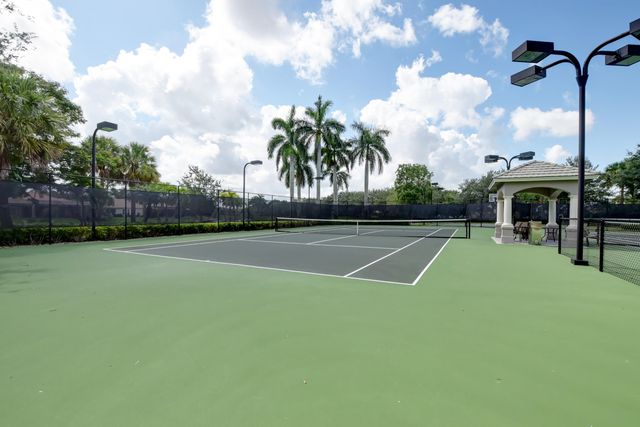 6802 NW 108th Avenue, Parkland, FL 33076