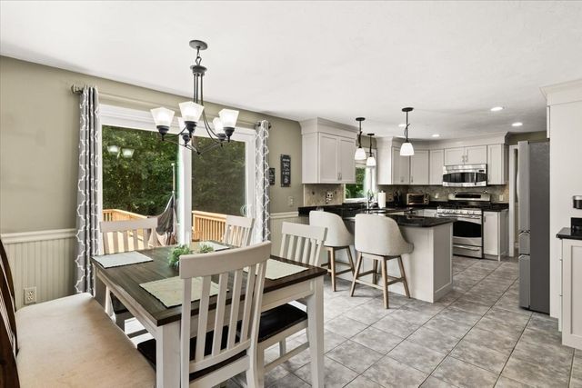 15 Eileen Rd, Norton, MA 02766