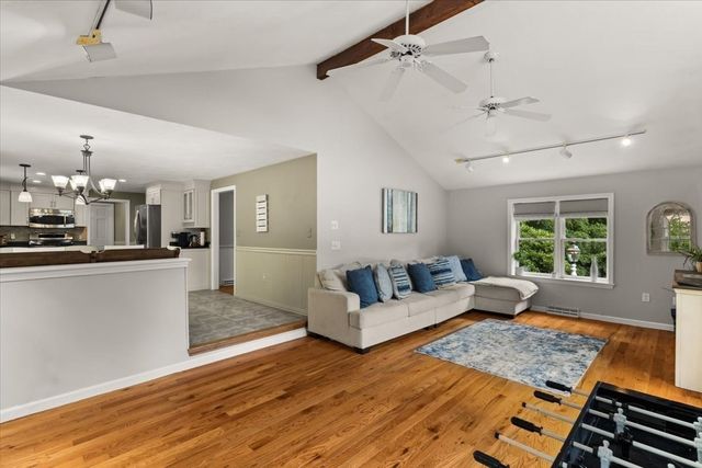 15 Eileen Rd, Norton, MA 02766