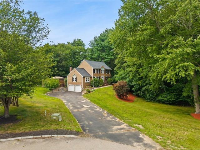 15 Eileen Rd, Norton, MA 02766