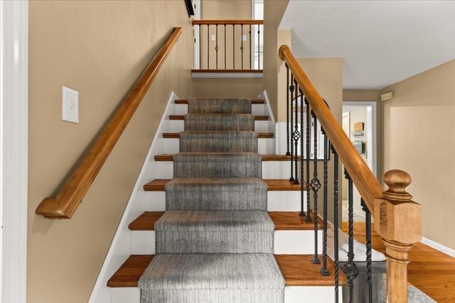 15 Eileen Rd, Norton, MA 02766