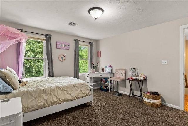 15 Eileen Rd, Norton, MA 02766