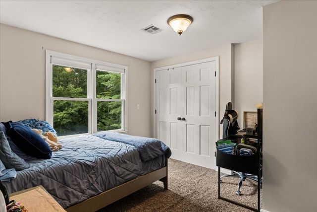 15 Eileen Rd, Norton, MA 02766
