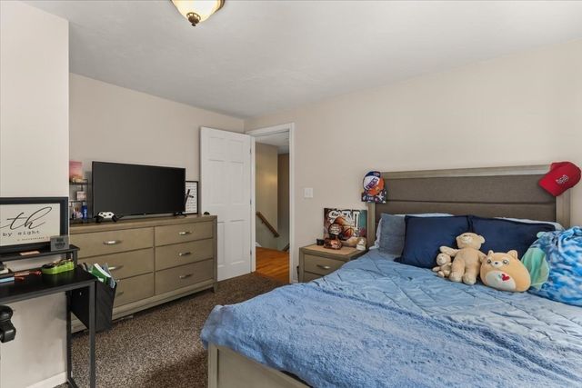 15 Eileen Rd, Norton, MA 02766