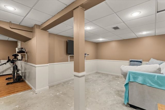 15 Eileen Rd, Norton, MA 02766