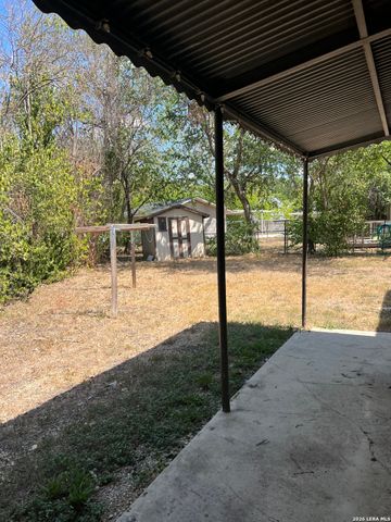 210 W MEADOWLANE DR, San Antonio, TX 78209