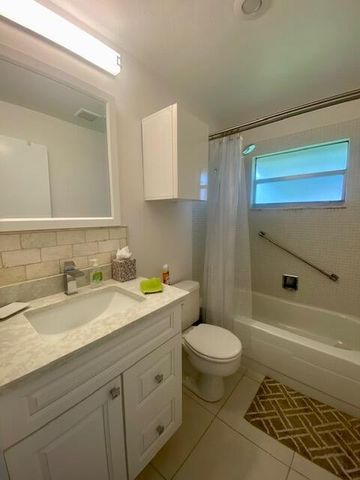 189 WATERFORD H, Delray Beach, FL 33446