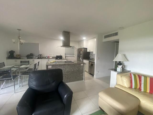 189 WATERFORD H, Delray Beach, FL 33446