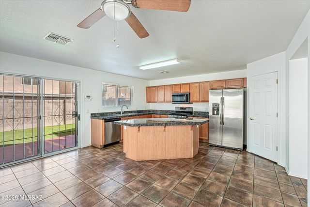 4179 E Wading Pond Drive, Tucson, AZ 85712