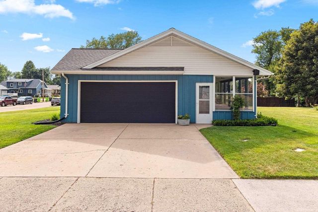 326 SARATOGA STREET, Chilton, WI 53014
