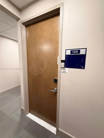 175 SW 7th St 1605-1606, Miami, FL 33130
