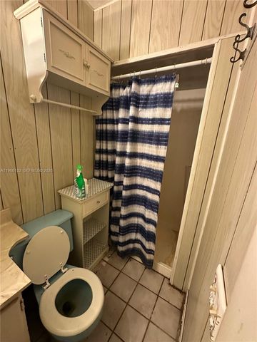 162 SE 27th Way, Boynton Beach, FL 33435