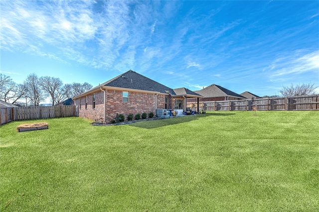 464 Concho Street, Farmington, AR 72730