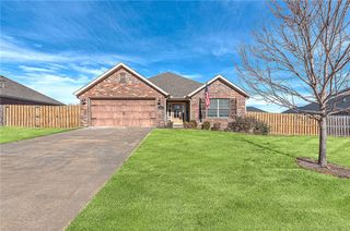 464 Concho Street, Farmington, AR 72730