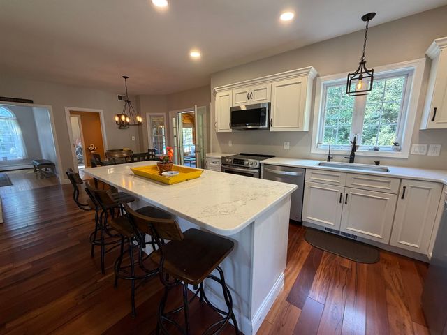 5 Fiddlehead Lane, Chester, NH 03036