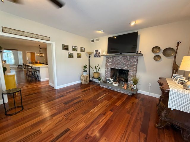 5 Fiddlehead Lane, Chester, NH 03036