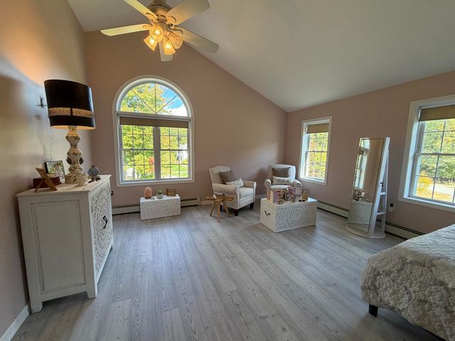 5 Fiddlehead Lane, Chester, NH 03036