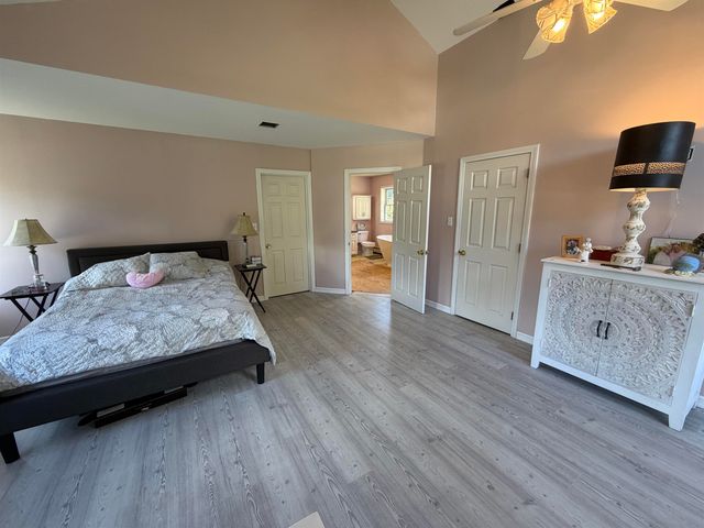 5 Fiddlehead Lane, Chester, NH 03036