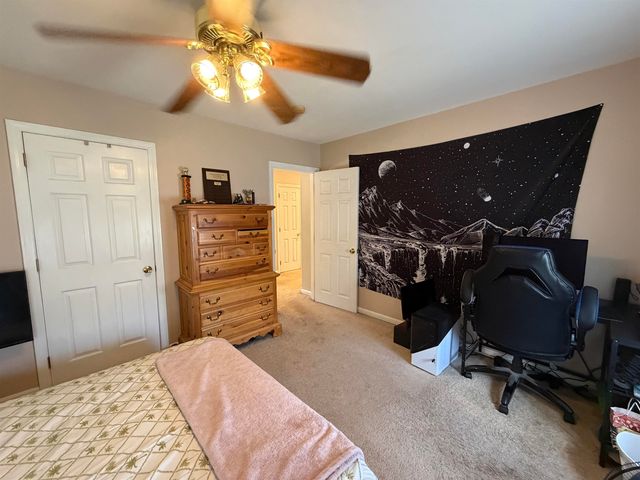 5 Fiddlehead Lane, Chester, NH 03036