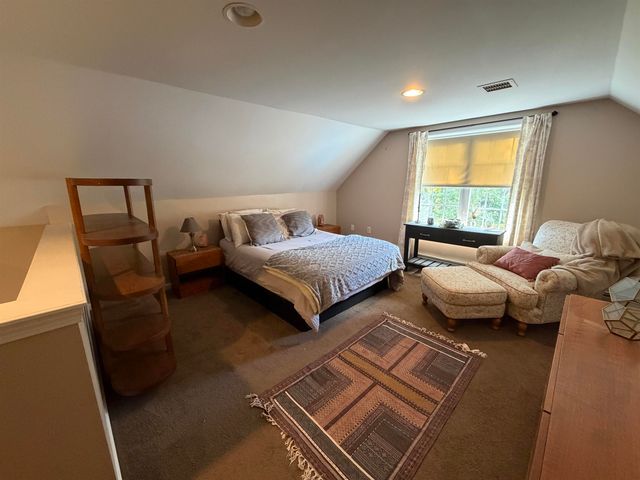 5 Fiddlehead Lane, Chester, NH 03036