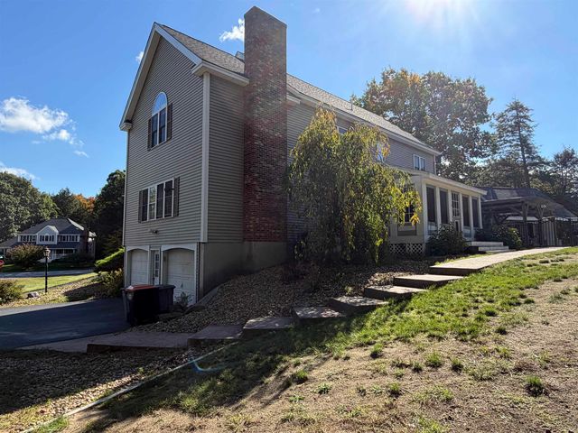 5 Fiddlehead Lane, Chester, NH 03036