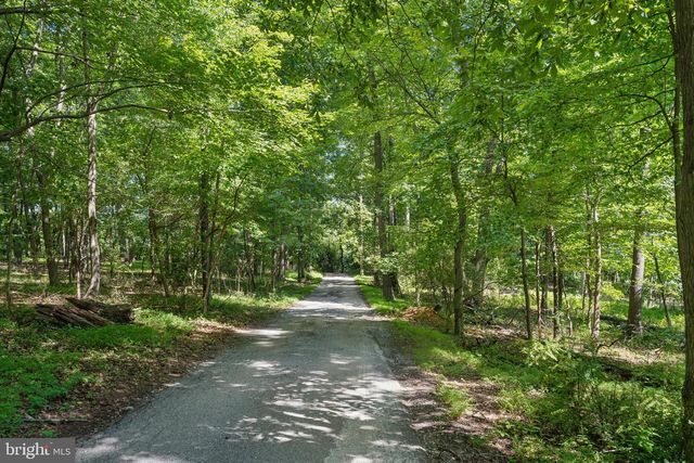 4840 BUFFALO RD, Mount Airy, MD 21771