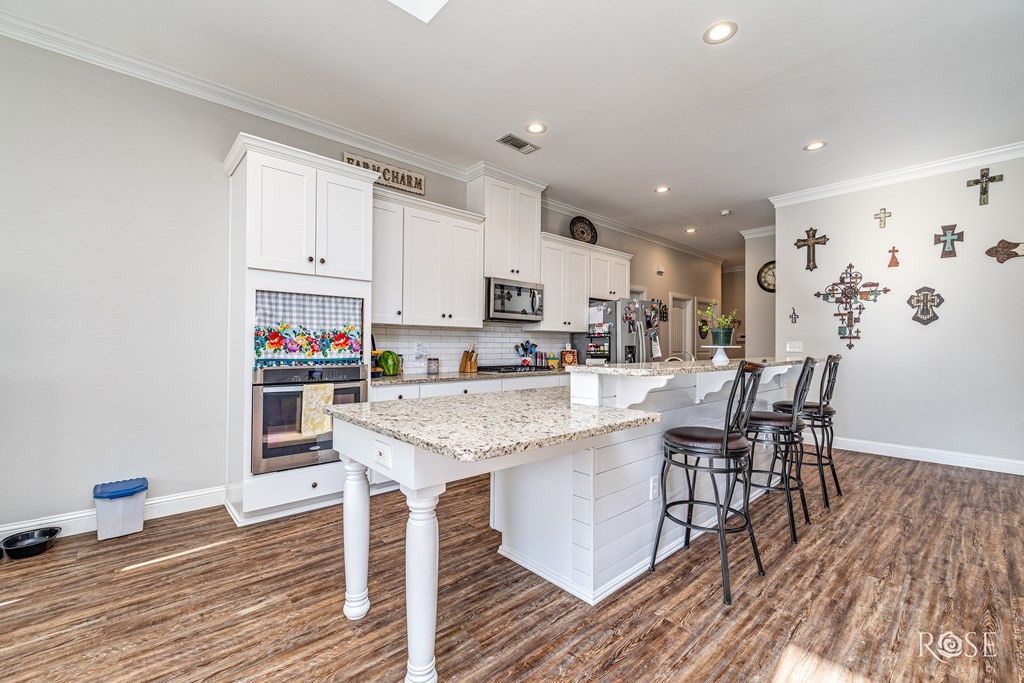 Image 13 of property listing at 9535 Iron Spoke Trail, Carlsbad, TX 76934