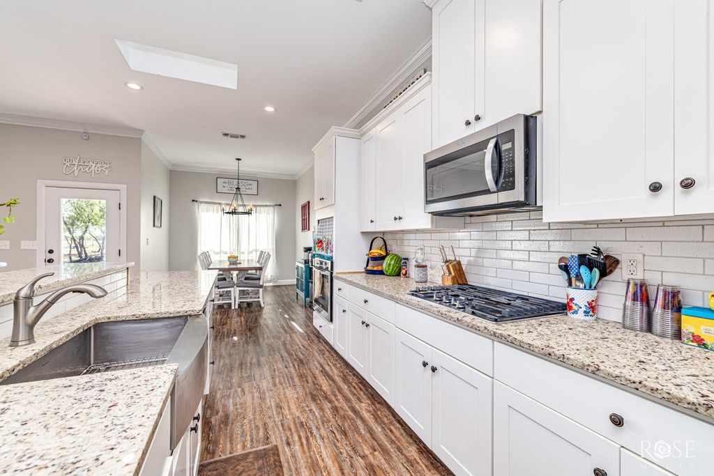 Image 15 of property listing at 9535 Iron Spoke Trail, Carlsbad, TX 76934