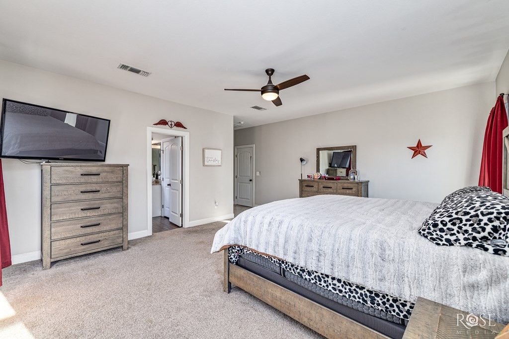 Image 19 of property listing at 9535 Iron Spoke Trail, Carlsbad, TX 76934