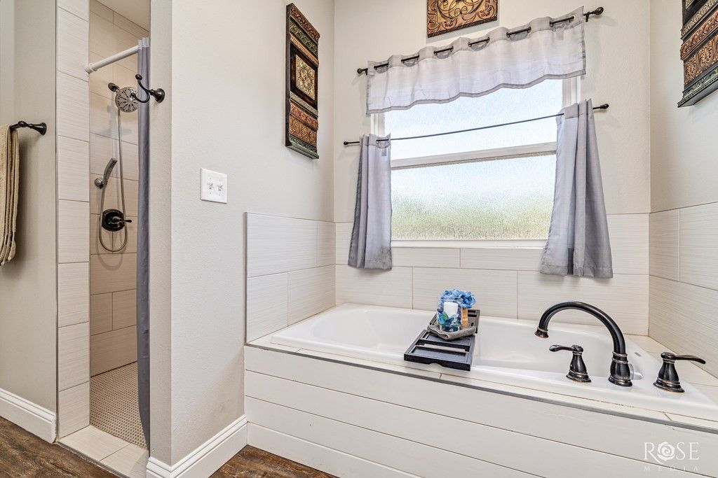 Image 21 of property listing at 9535 Iron Spoke Trail, Carlsbad, TX 76934