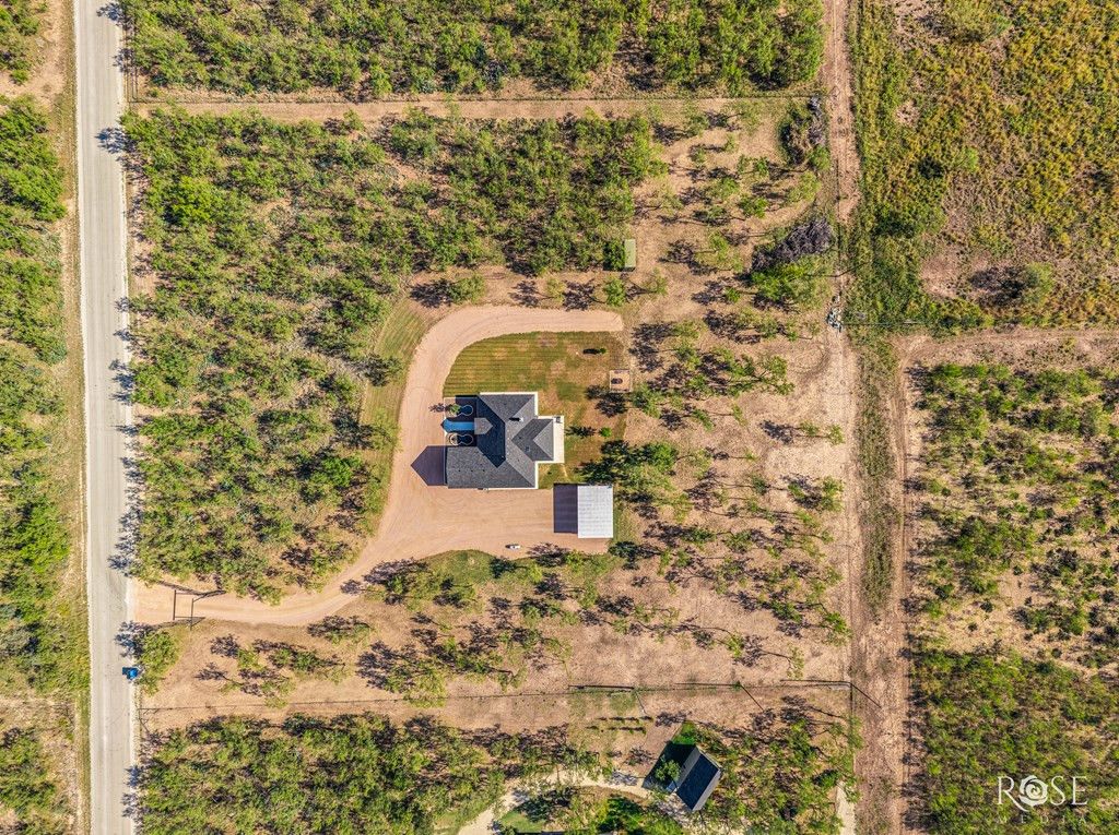 Image 48 of property listing at 9535 Iron Spoke Trail, Carlsbad, TX 76934